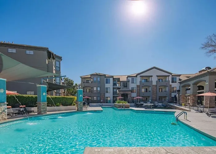 Apartment Near State Farm Stadium With Pool Gym Balcony Wd *