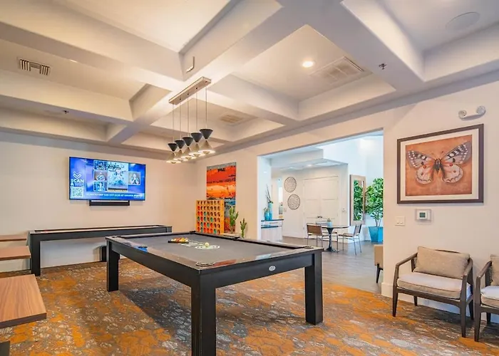 Apartment Near State Farm Stadium With Pool Gym Balcony Wd