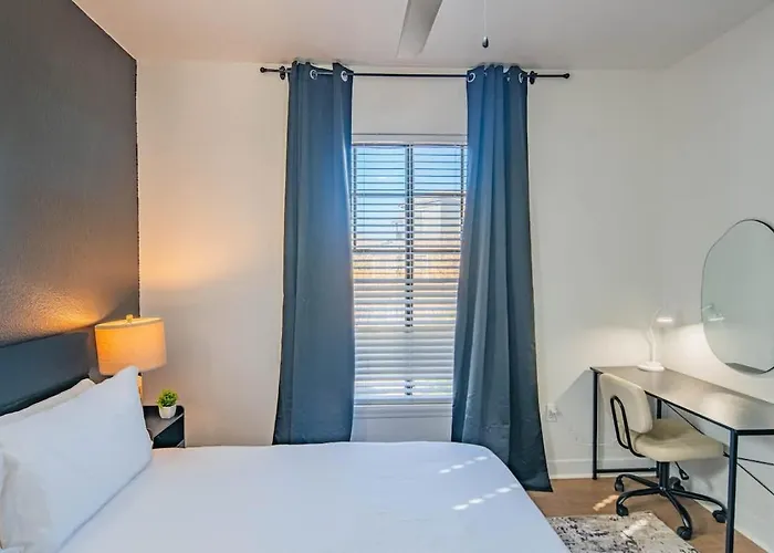 Near State Farm Stadium With Pool Gym Balcony Wd Apartment *